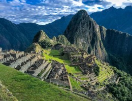 AMANECERES DEL INCA